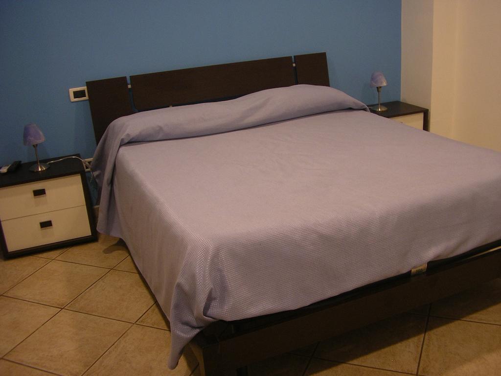 Terrazza Sul Mare Apartment Gioiosa Marea Ngoại thất bức ảnh