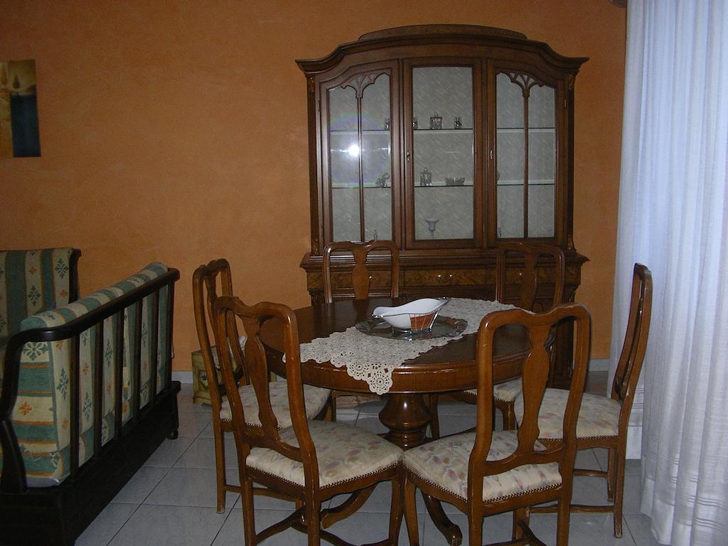 Terrazza Sul Mare Apartment Gioiosa Marea Phòng bức ảnh